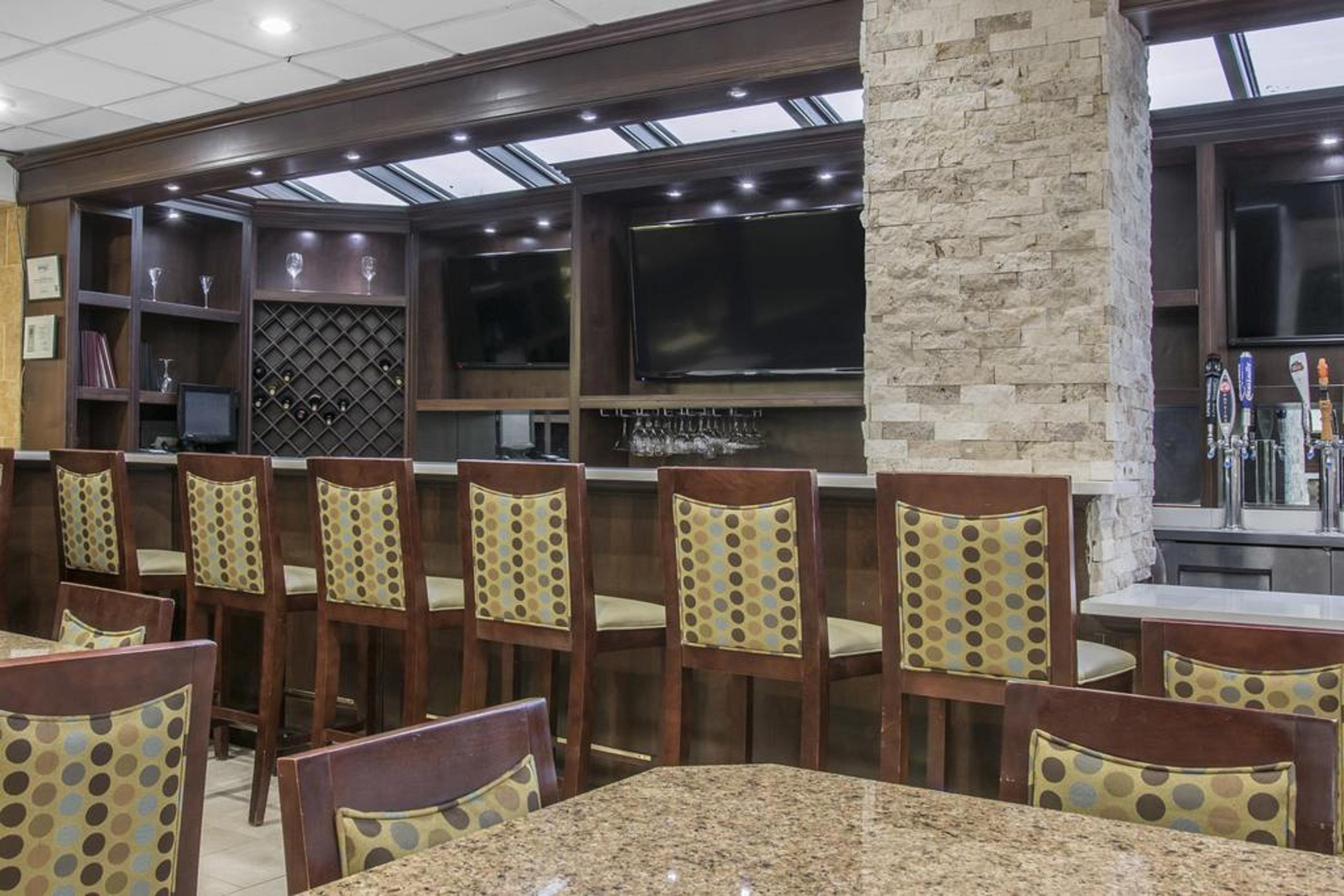 Comfort Inn Metro Airport Ромулус Экстерьер фото