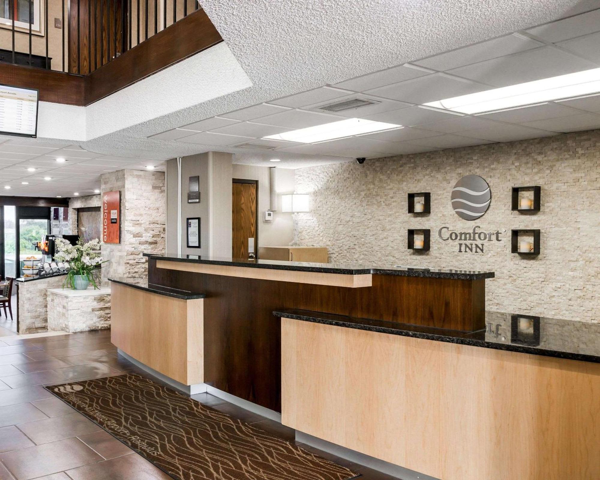 Comfort Inn Metro Airport Ромулус Экстерьер фото